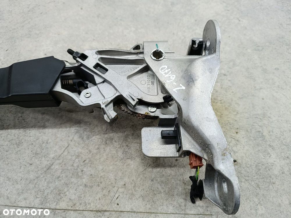 DŹWIGNIA HAMULCA RĘCZNEGO PEUGEOT 2008 I 98067000PD 1.6 E-HDI - 7