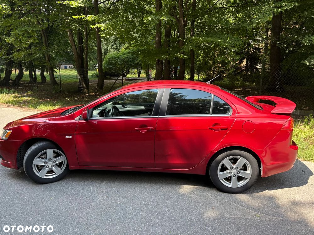 Mitsubishi Lancer 1.8 Invite - 4