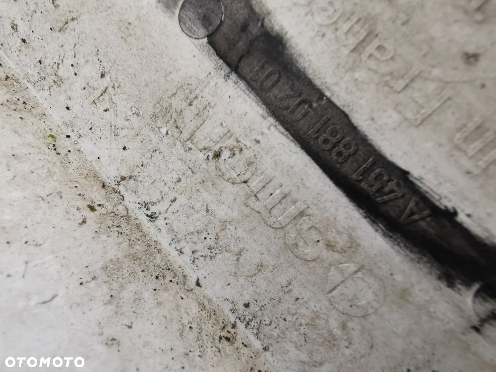 Smart ForTwo II w451 Błotnik prawy przód przedni - 12