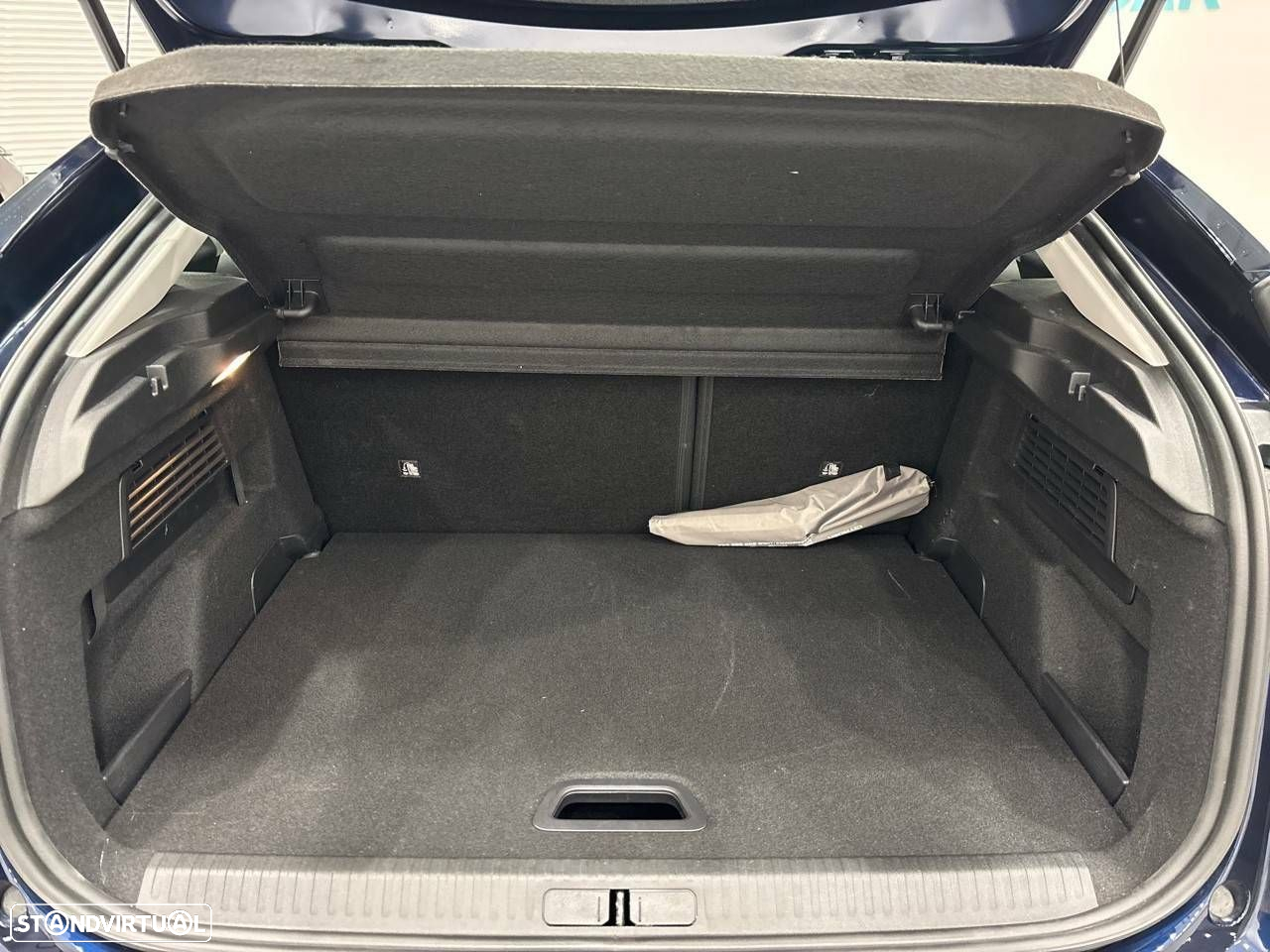 Citroën C4 1.2 PureTech Plus EAT8 - 6