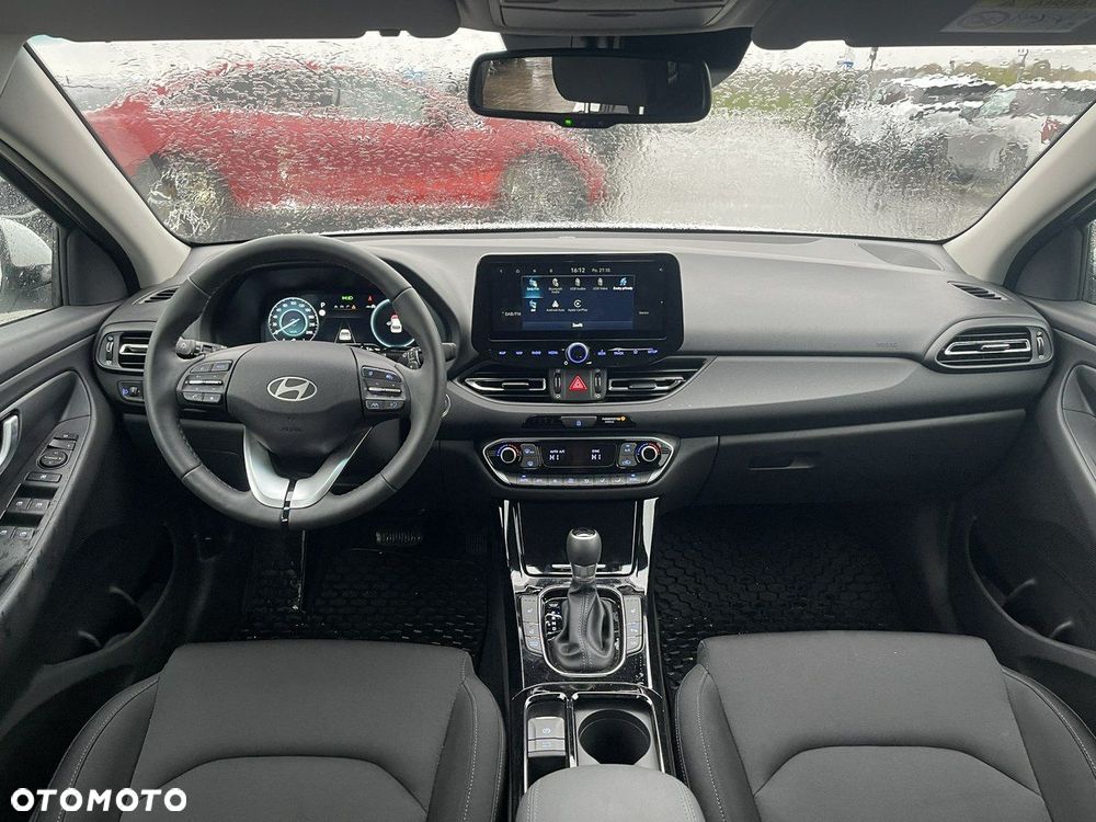 Hyundai i30 Kombi 1.5 T-GDI 48V-Hybrid DCT Advantage - 8