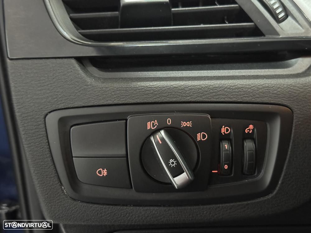 BMW X1 16 d sDrive Auto Advantage - 29