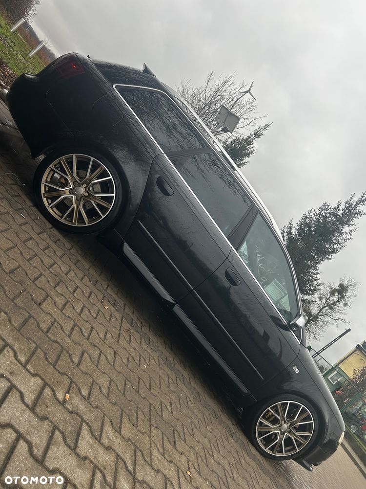 Audi S4 Avant 4.2 Quattro - 3