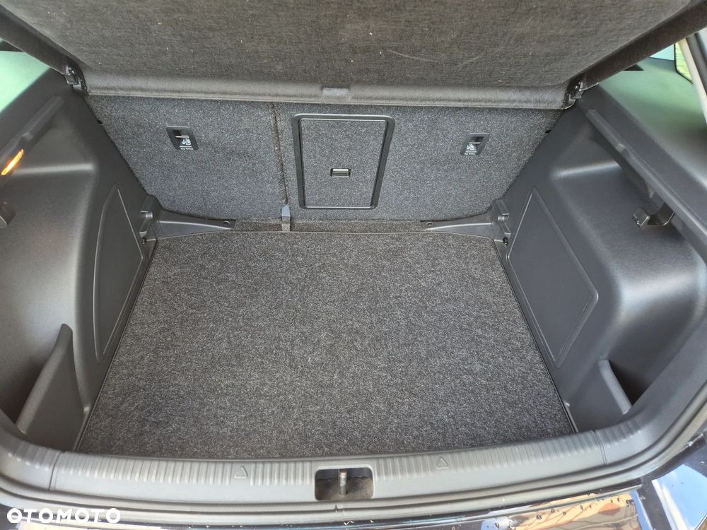 Skoda RAPID 1.2 TSI (Green tec) Joy - 22