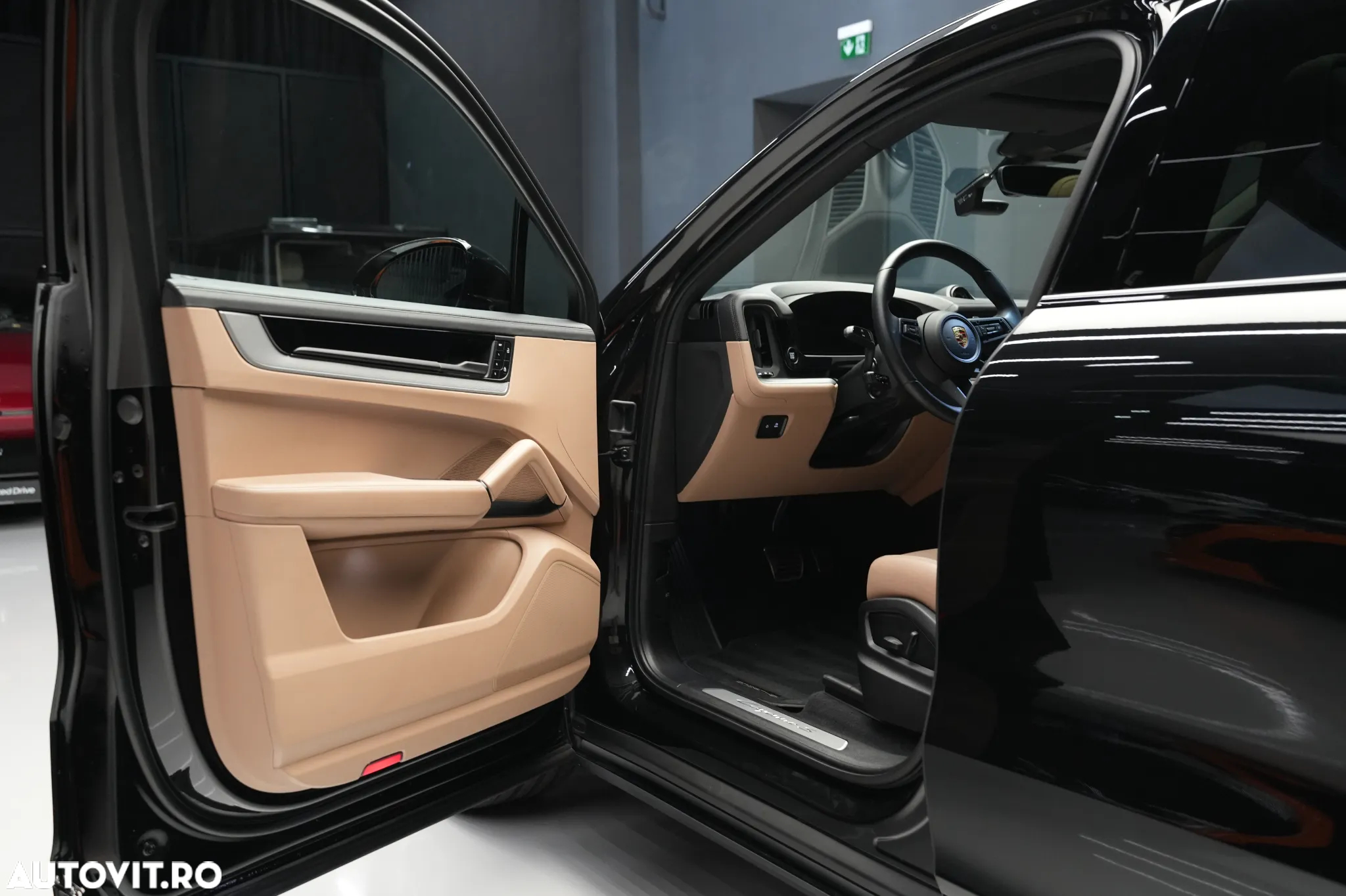 Porsche Cayenne S - 11