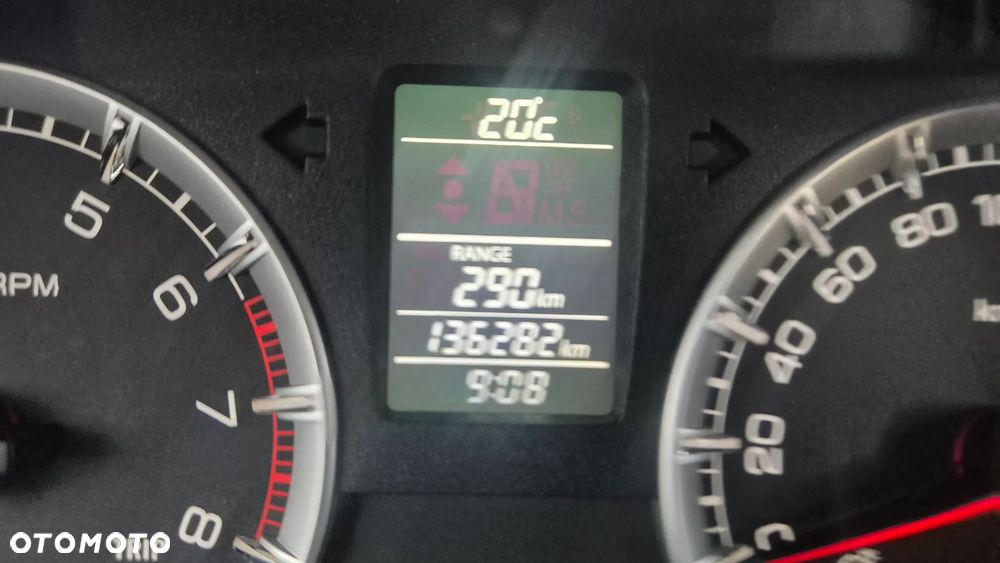 Suzuki Swift - 33