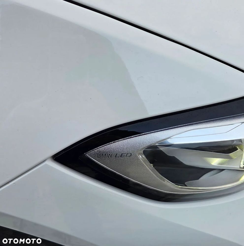 BMW Seria 3 318i Advantage - 21
