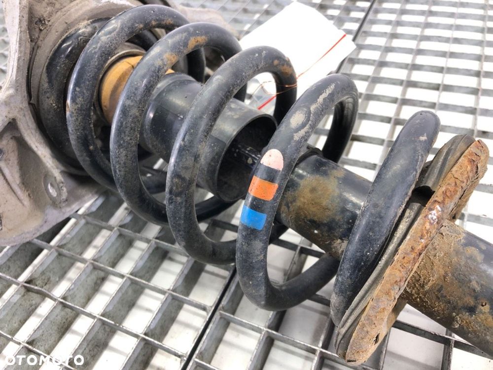 AMORTYZATOR LEWY PRZÓD SPRĘŻYNA - 73.00 PLN - AUDI A4 B6 Avant (8E5) 2000 - 2005 1.9 TDI 96 kW - 4