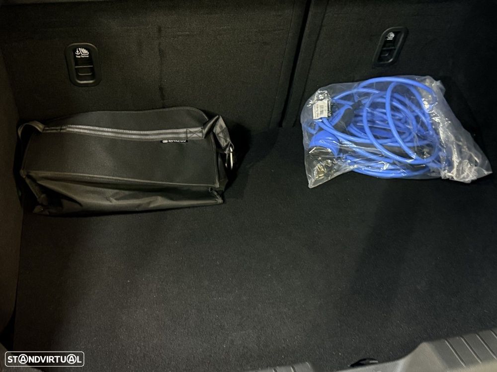 Mazda MX-30 e-Skyactiv Advantage Industrial Vintage - 28