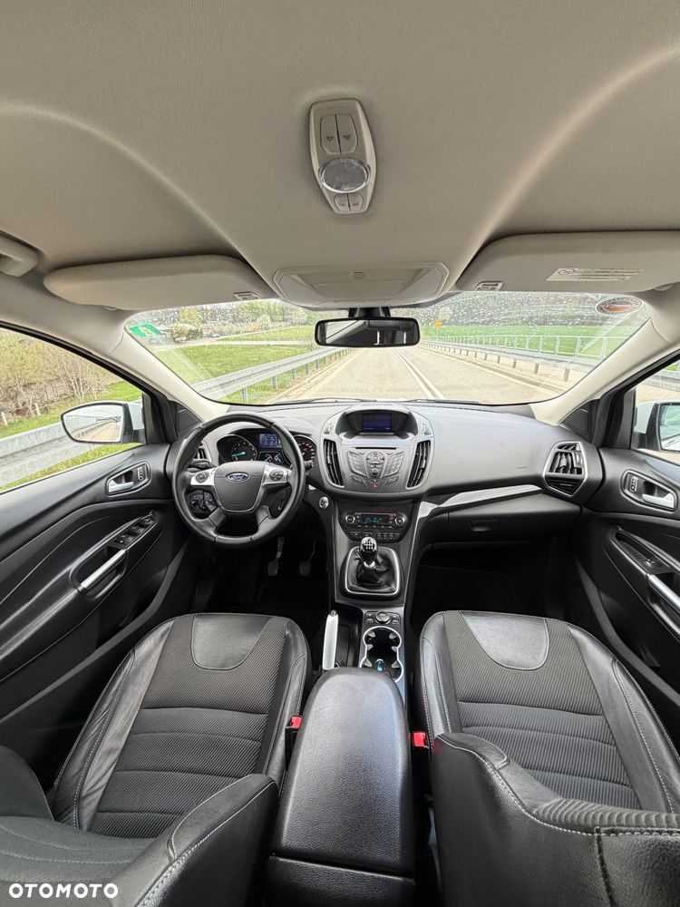 Ford Kuga 1.6 EcoBoost 2x4 Individual - 8