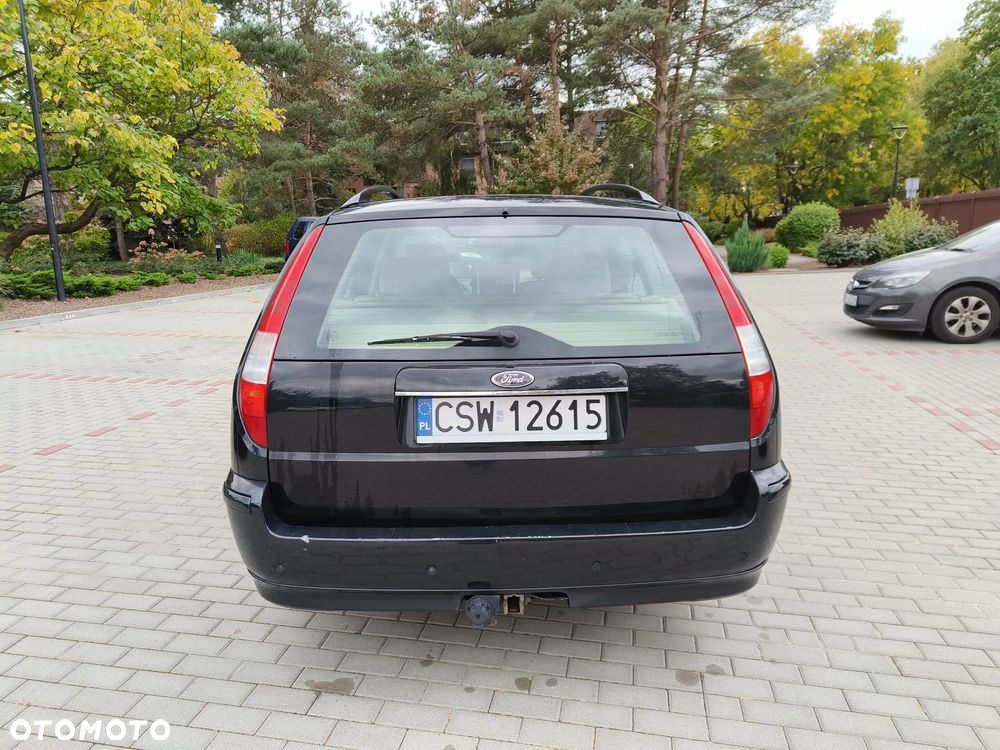 Ford Mondeo 2.5 V6 Ghia Executive - 6