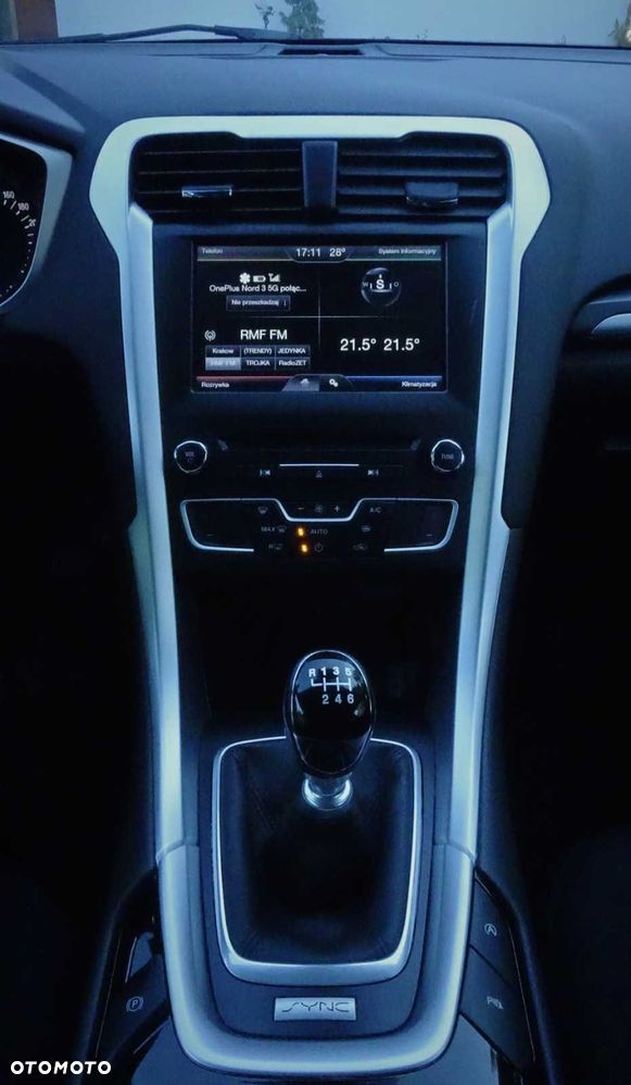 Ford Mondeo - 8