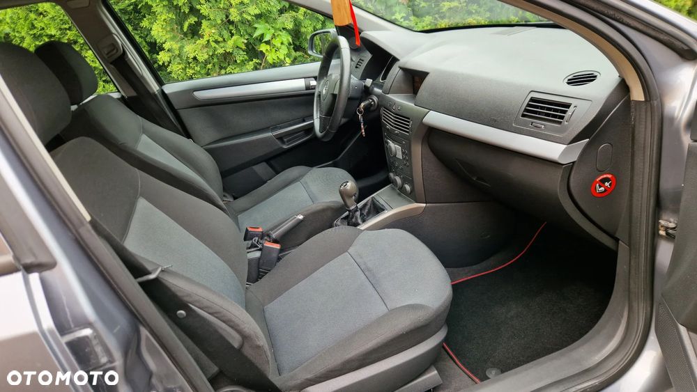 Opel Astra - 9
