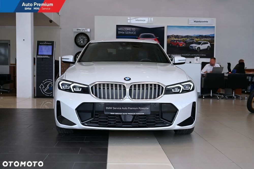 BMW Seria 3 320d xDrive mHEV - 3