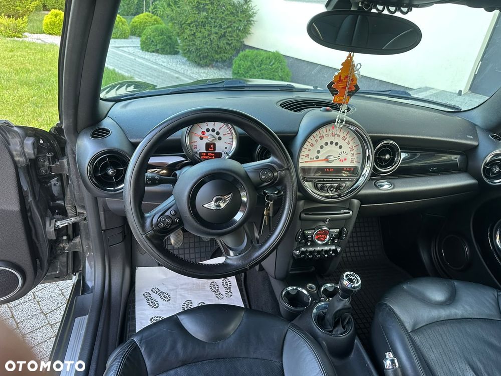 MINI Cooper D - 4