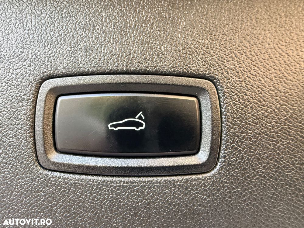 Porsche Cayenne Standard - 19