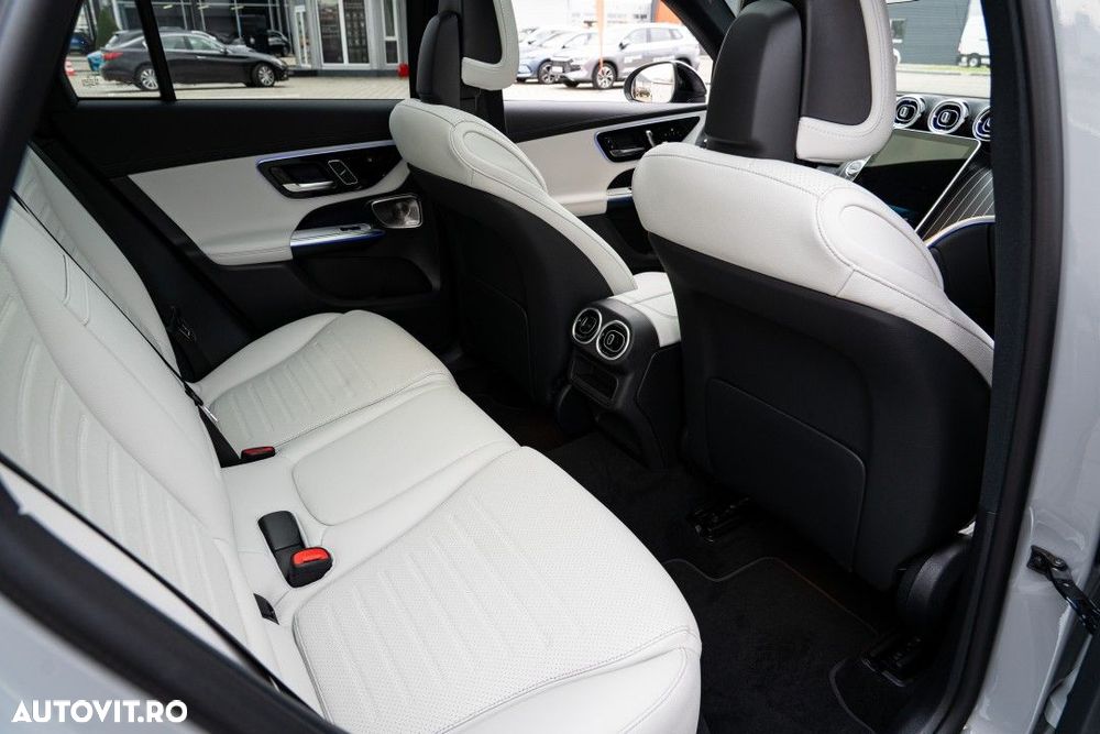 Mercedes-Benz GLC - 23