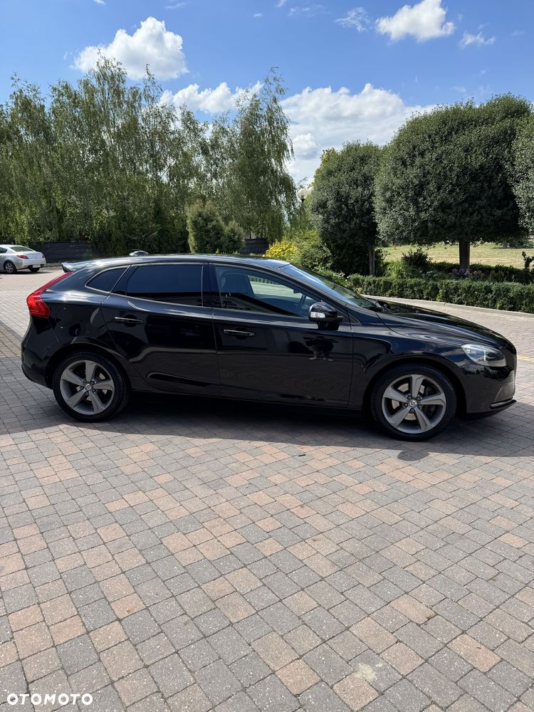Volvo V40 - 2