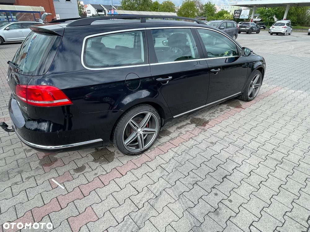 Volkswagen Passat 1.6 TDI Comfortline - 2
