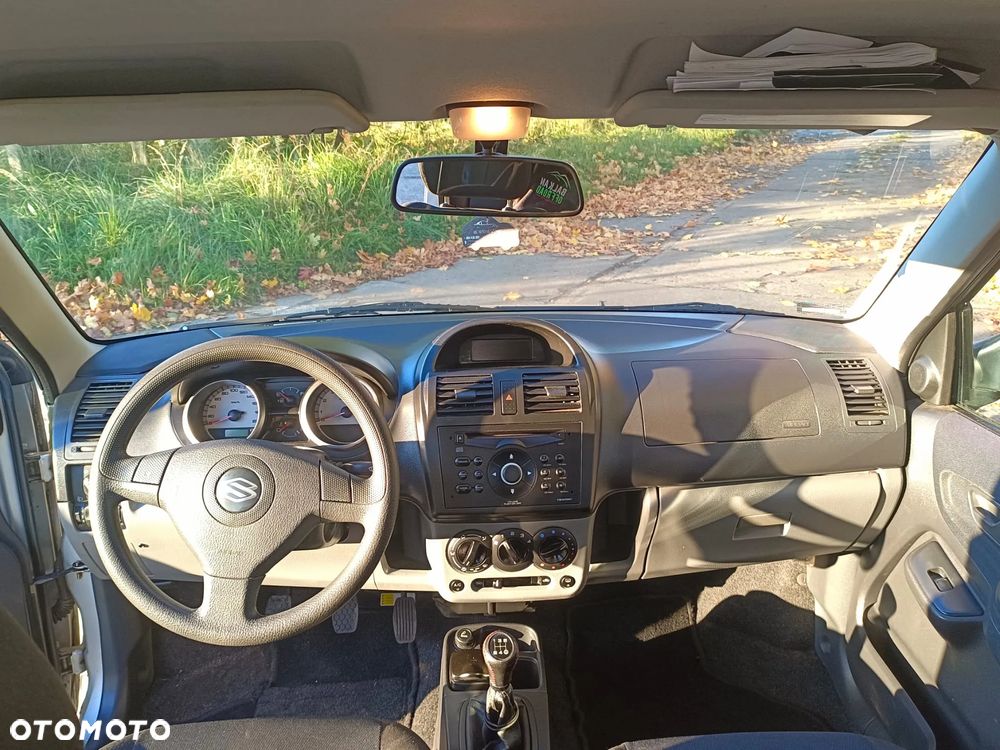 Suzuki Ignis 1.5 Four Grip Comfort 4 Seasons - 13