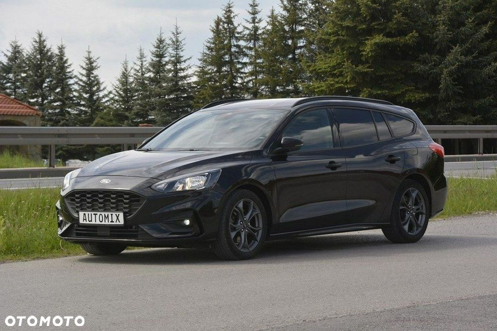 Ford Focus 1.0 EcoBoost Start-Stopp-System ST-LINE X - 2