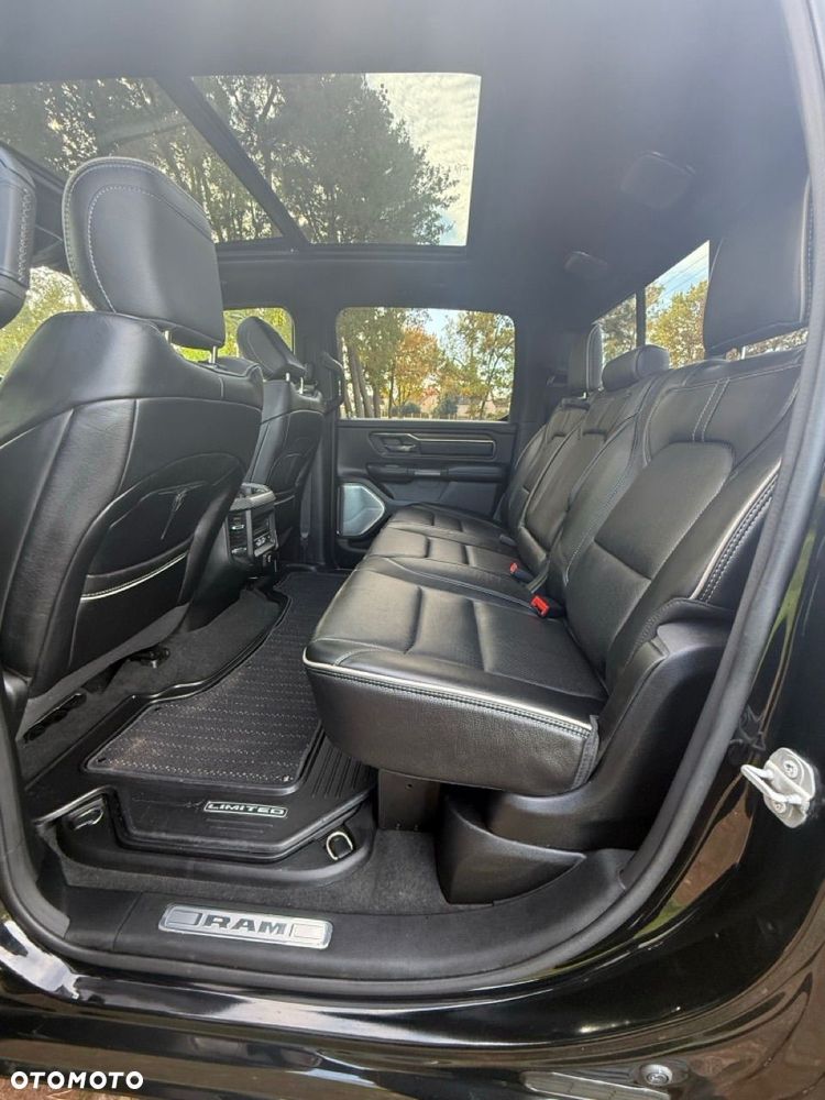 RAM 1500 5.7 Crew Cab Shortbed Limited Black - 21