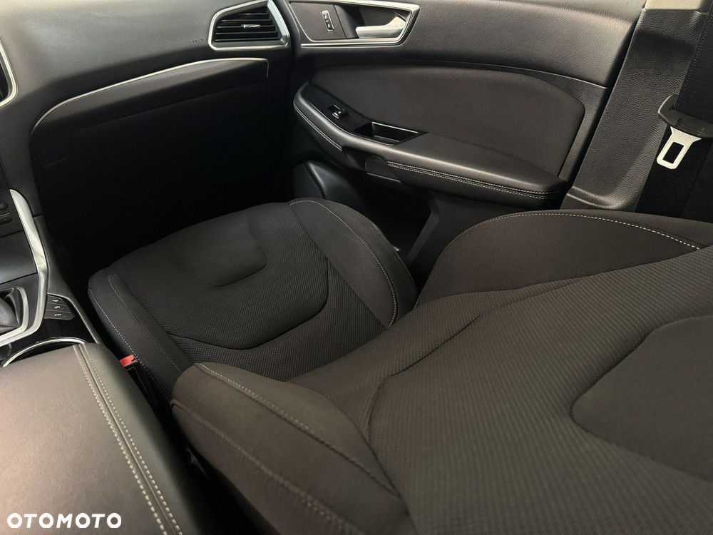 Ford S-Max 2.0 TDCi Titanium PowerShift - 25