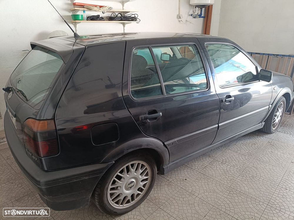 VW Golf 1.6 GT - 3