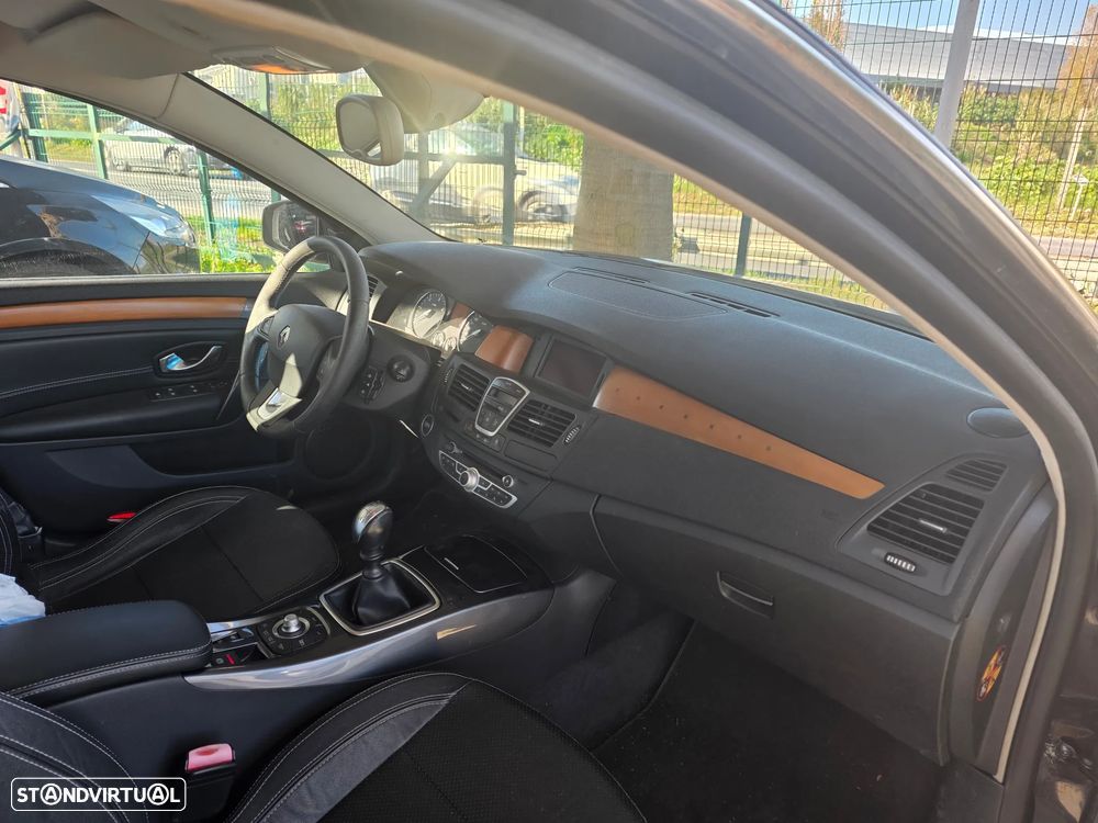 Renault Laguna Break 2.0 dCi Initiale - 10