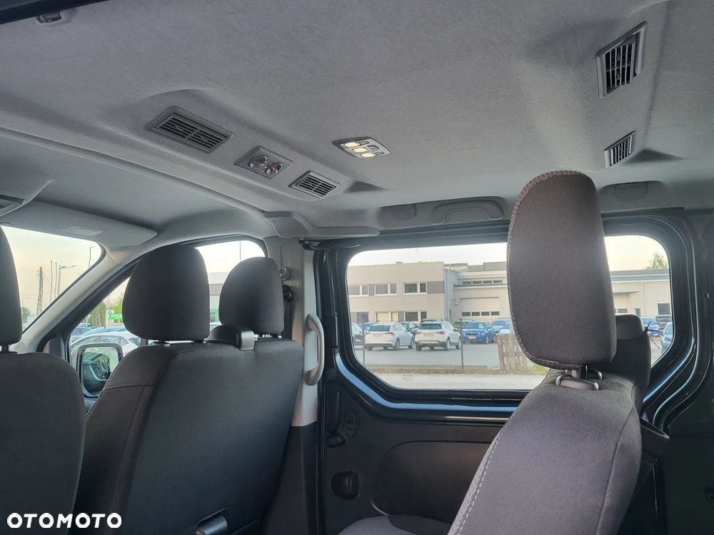 Renault Trafic - 11
