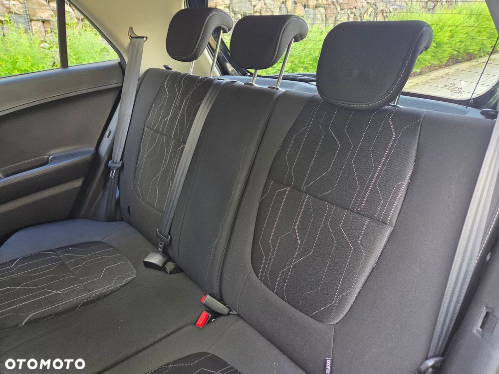Kia Picanto - 10