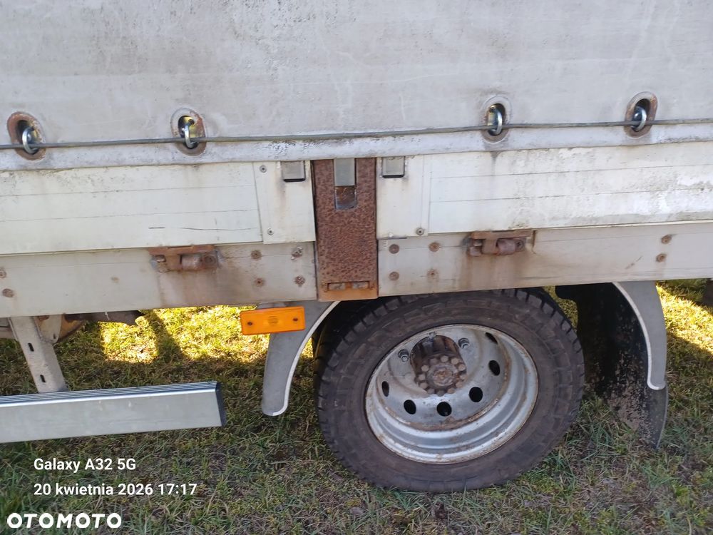 Nissan Cabstar - 3