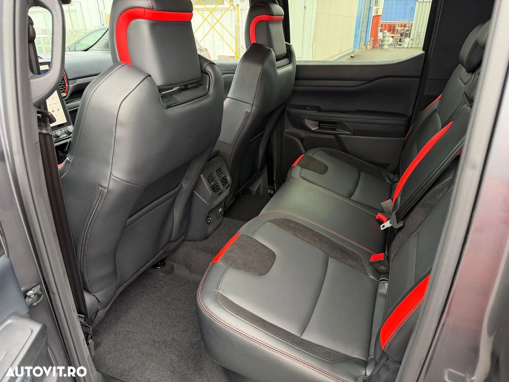 Ford Ranger RAPTOR - 11