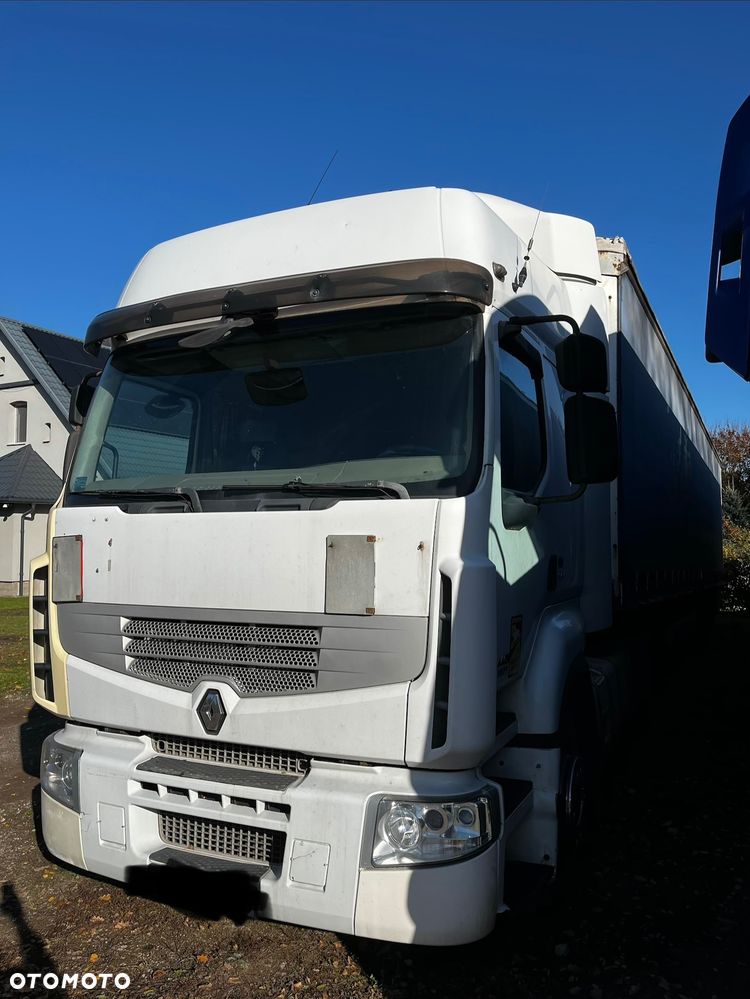 Renault Premium