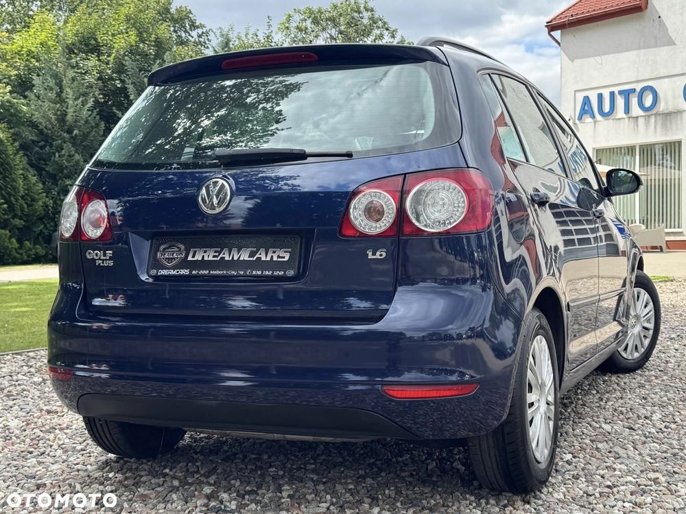 Volkswagen Golf Plus - 12
