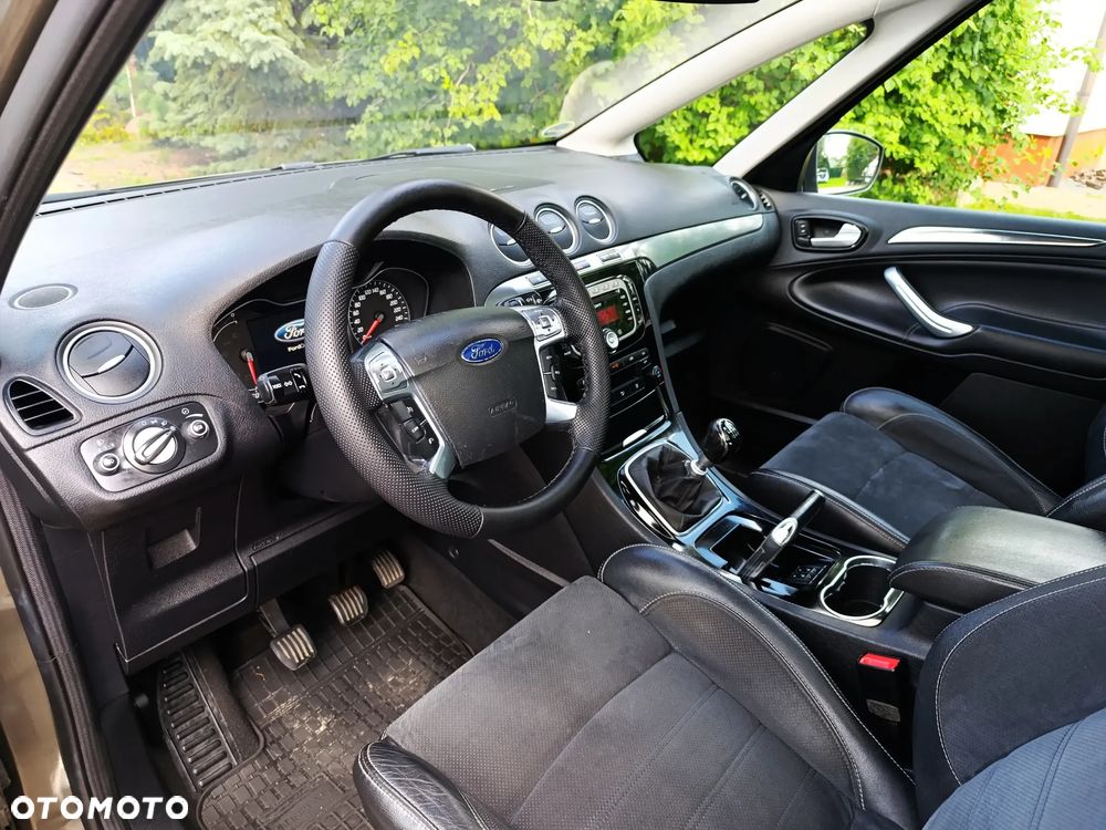 Ford S-Max - 5