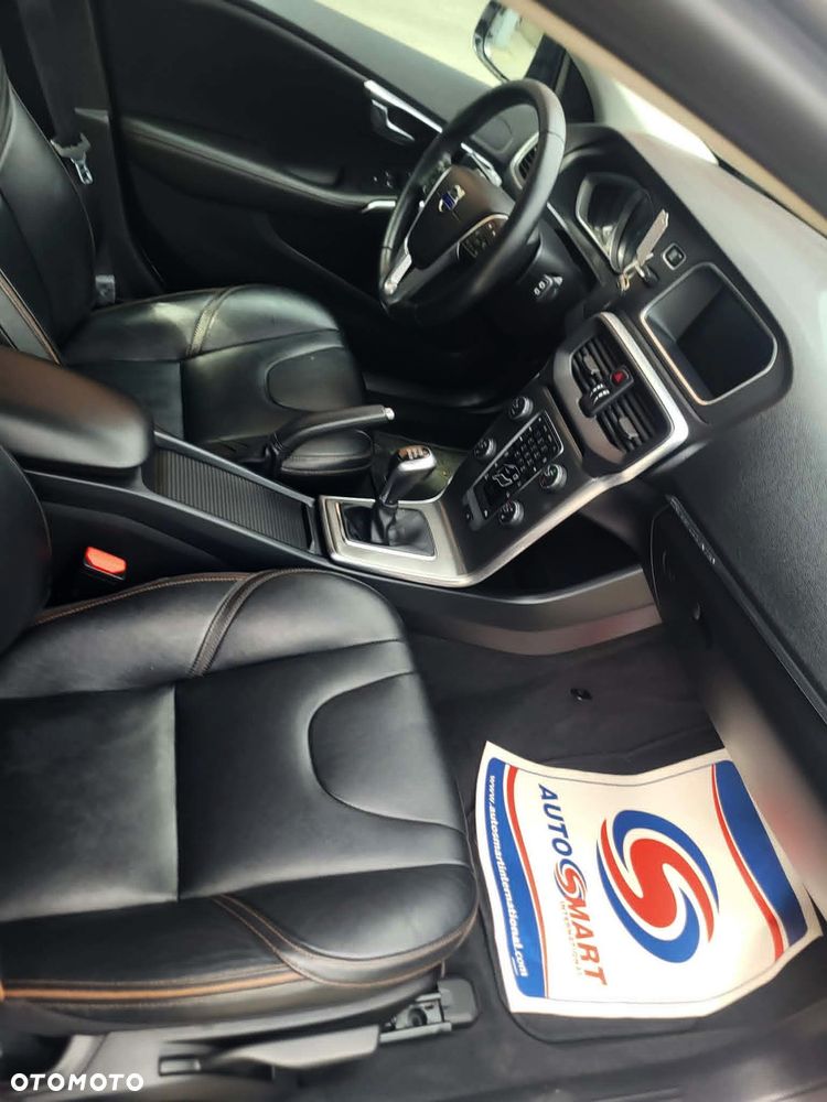 Volvo V40 D4 Summum - 8