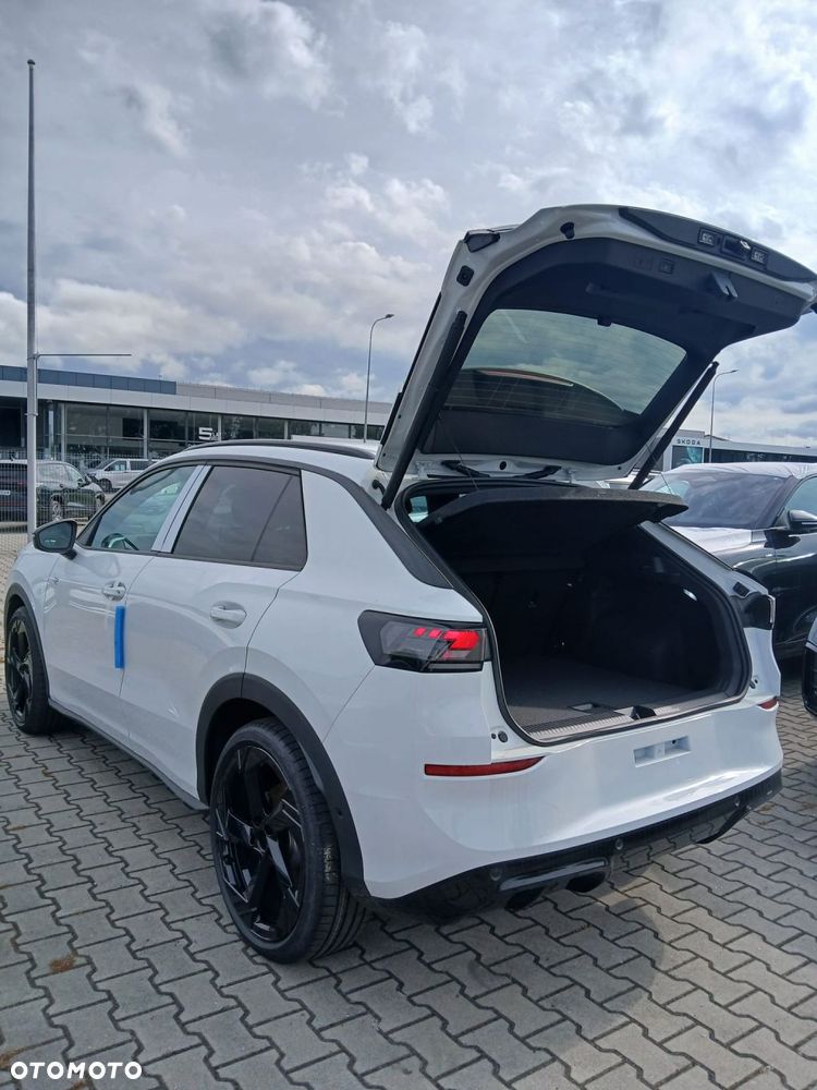 Volkswagen T-Roc 1.5 eTSI R-Line DSG - 8