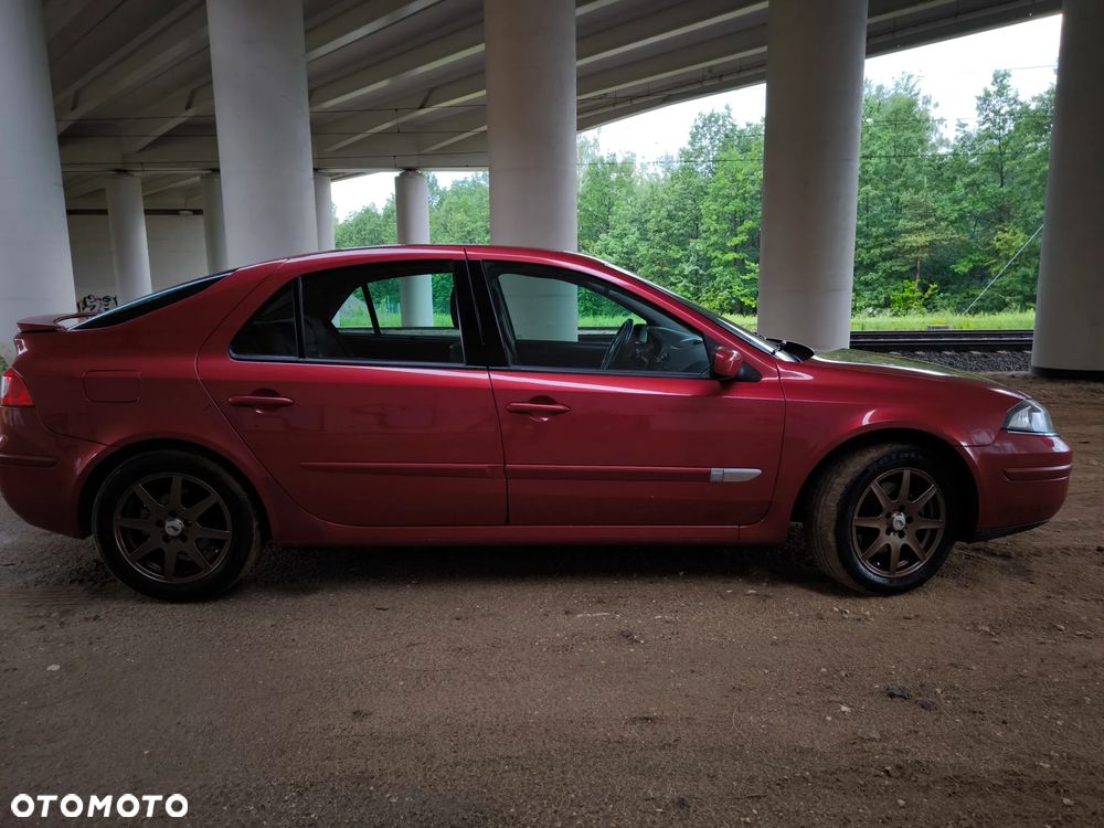 Renault Laguna 2.0 Luxe Privilege - 14