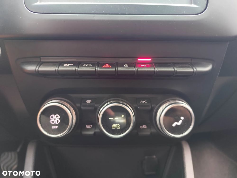 Dacia Duster 1.6 SCe S&S - 10