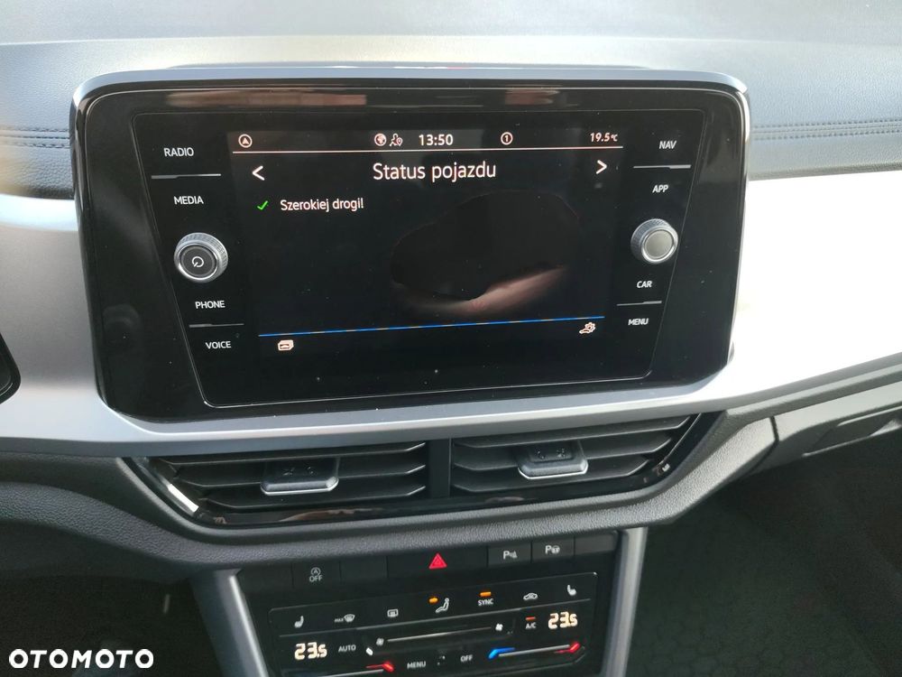 Volkswagen T-Roc 1.5 TSI Life DSG - 24