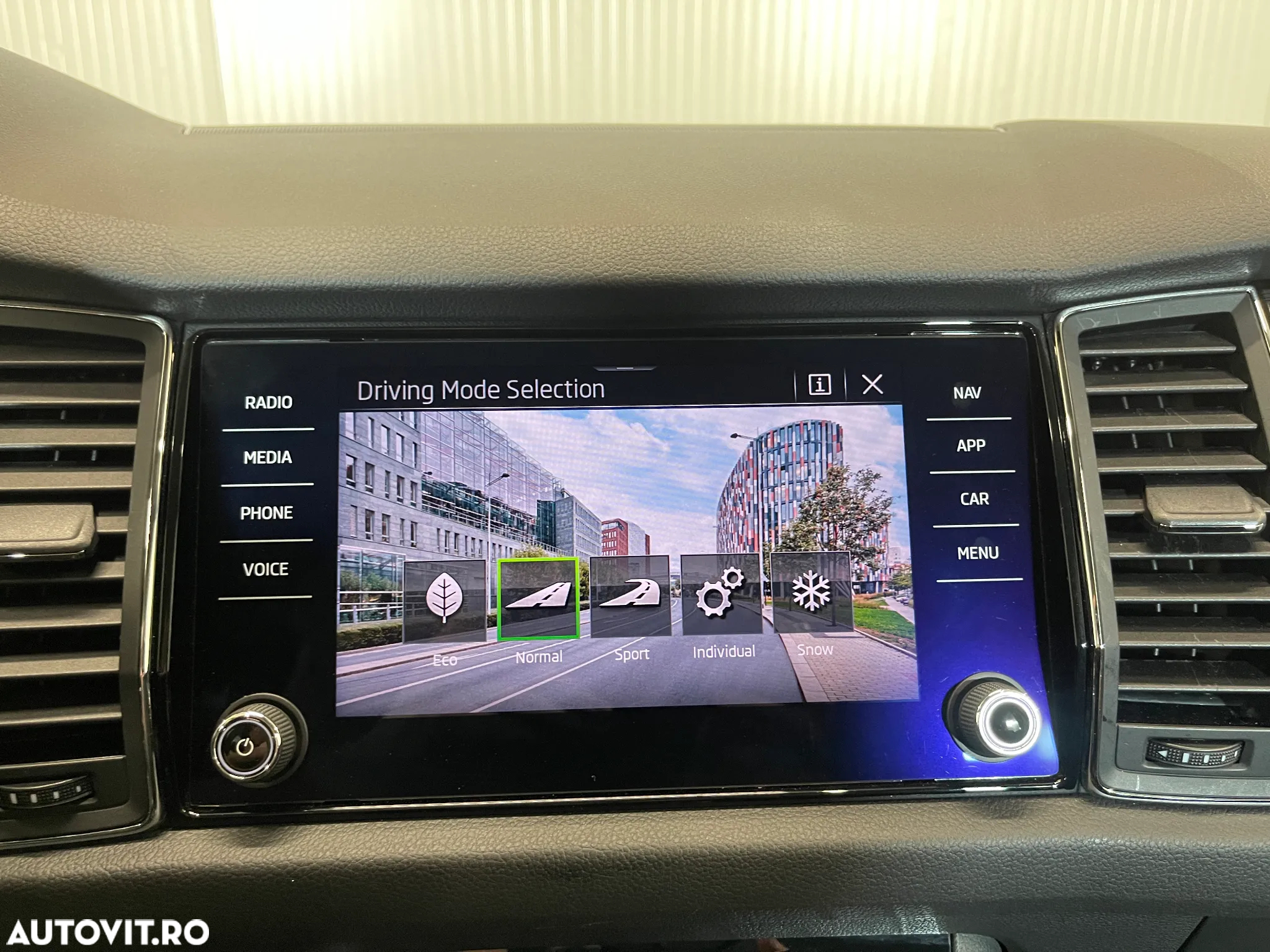 Skoda Kodiaq 2.0 TDI 4X4 DSG Ambition - 13