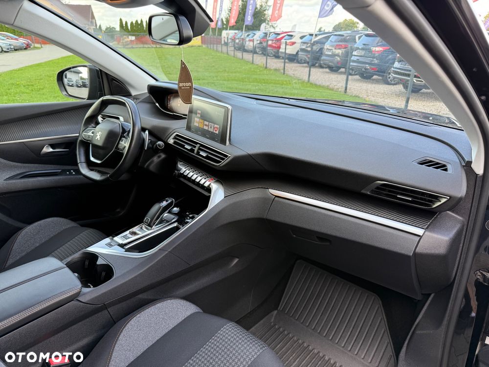 Peugeot 5008 PureTech 130 EAT8 Stop & Start Allure - 21