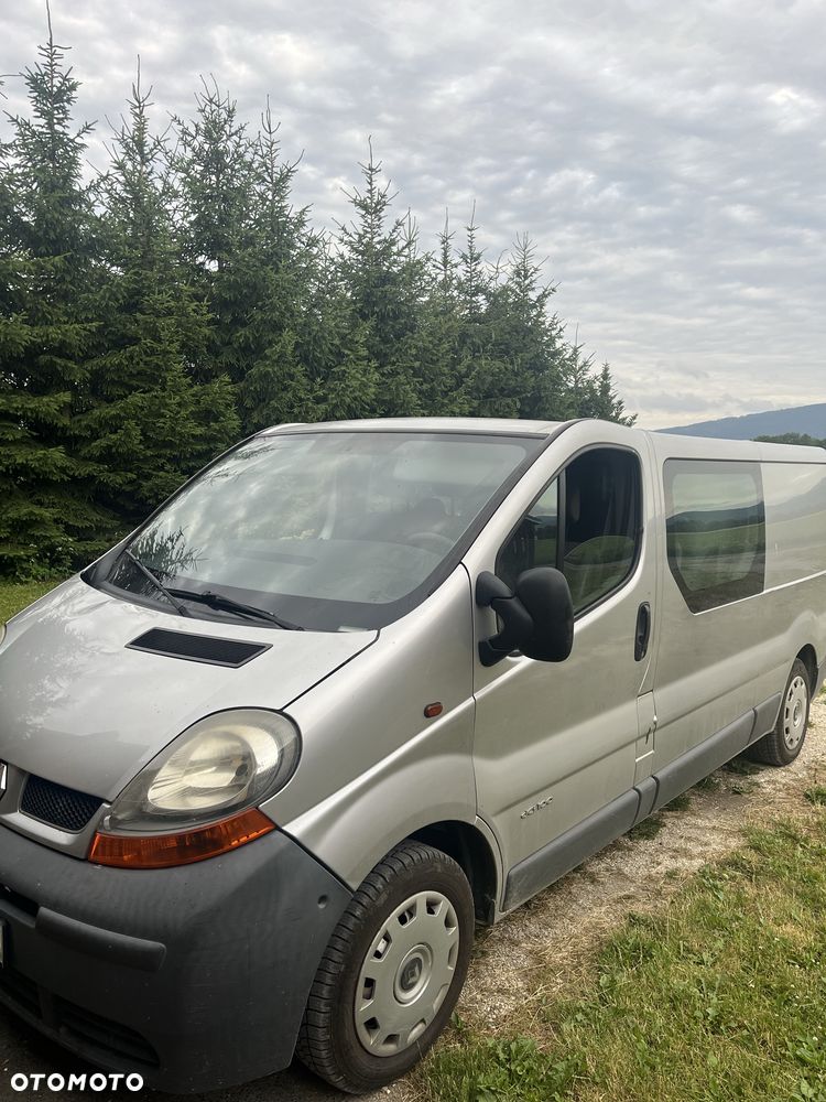 Renault Trafic - 1