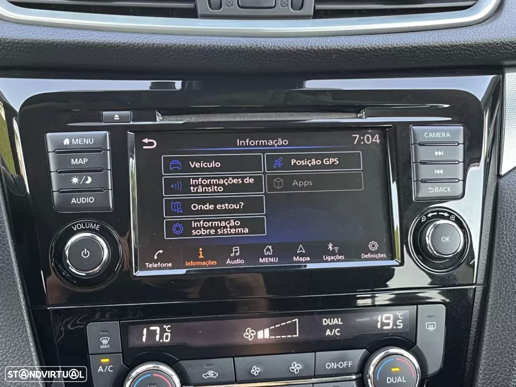 Nissan Qashqai 1.3 DIG-T N-Connecta DCT - 19