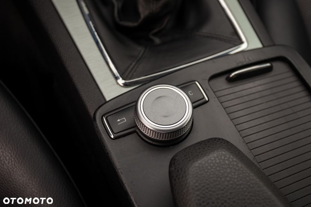 Mercedes-Benz Klasa C 200 Kompressor Avantgarde - 26