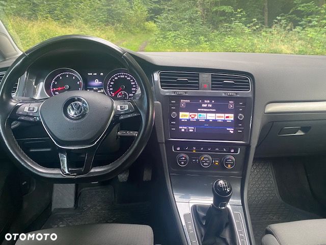 Volkswagen Golf 1.5 TSI BMT Trendline - 16