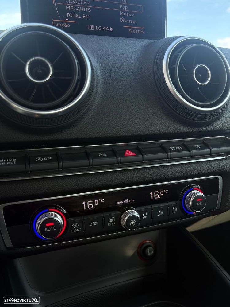 Audi A3 Sportback 1.4 TFSI Ambiente - 21