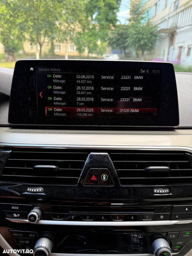 BMW Seria 5 520d xDrive AT - 15