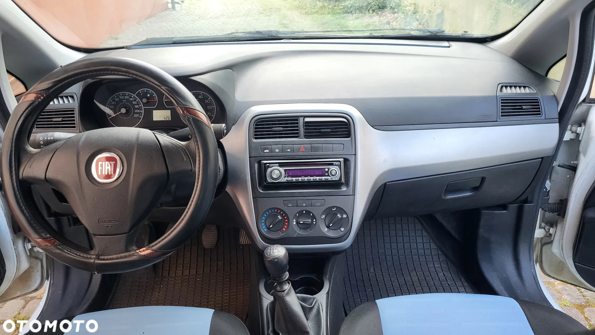 Fiat Grande Punto Actual 1.2 8V Fresh - 8
